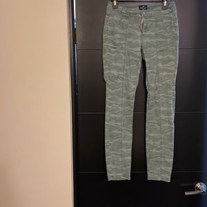 American Eagle Pants